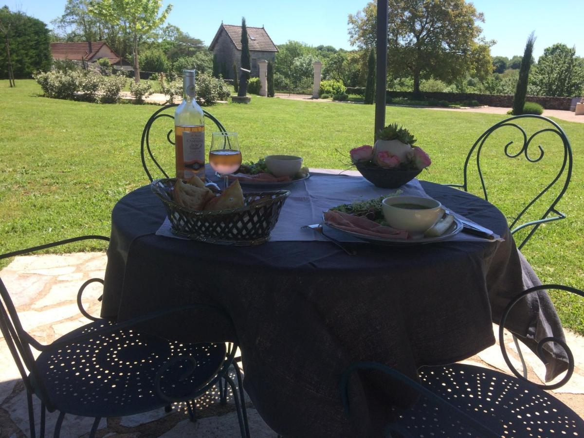 Le Couvent Bed & Breakfast Saint-Jean-de-Laur Dış mekan fotoğraf