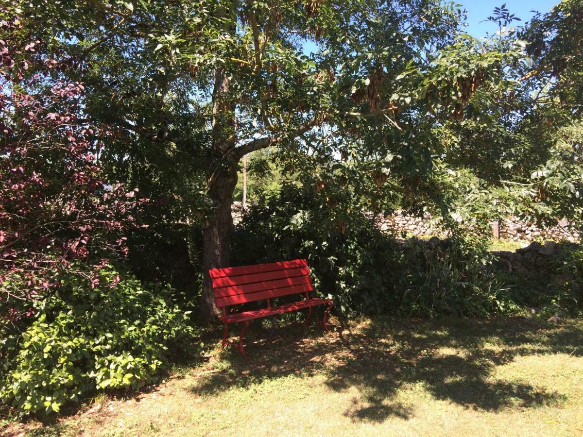 Le Couvent Bed & Breakfast Saint-Jean-de-Laur Dış mekan fotoğraf