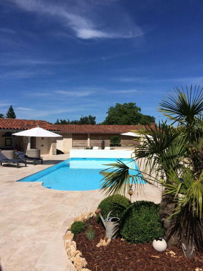 Le Couvent Bed & Breakfast Saint-Jean-de-Laur Dış mekan fotoğraf